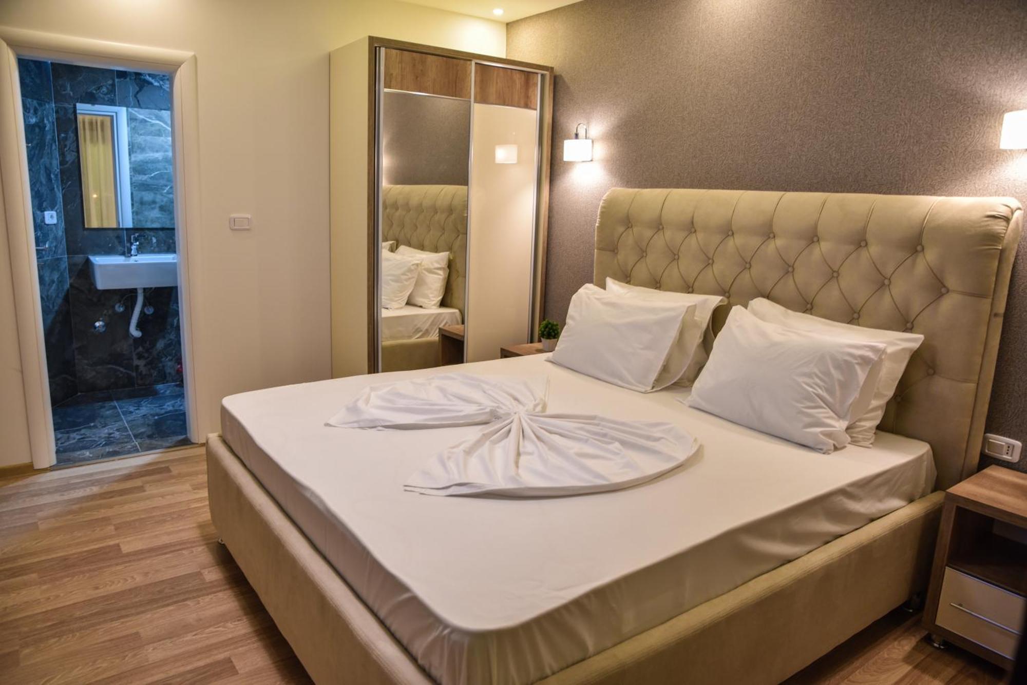 Hotel Evropa อุลซิน ภายนอก รูปภาพ
