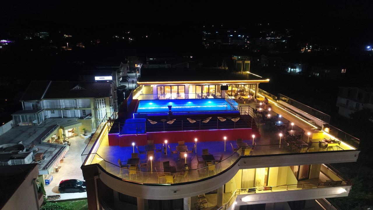 Hotel Evropa อุลซิน ภายนอก รูปภาพ